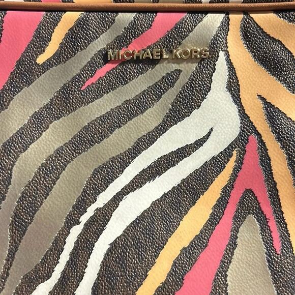 Michael Kors Jet Set Large Crossbody Zip Bag Multi-Color Zebra Print - Picture 4 of 16
